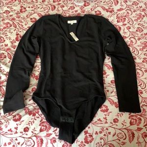Black, v-neck Madewell bodysuit
